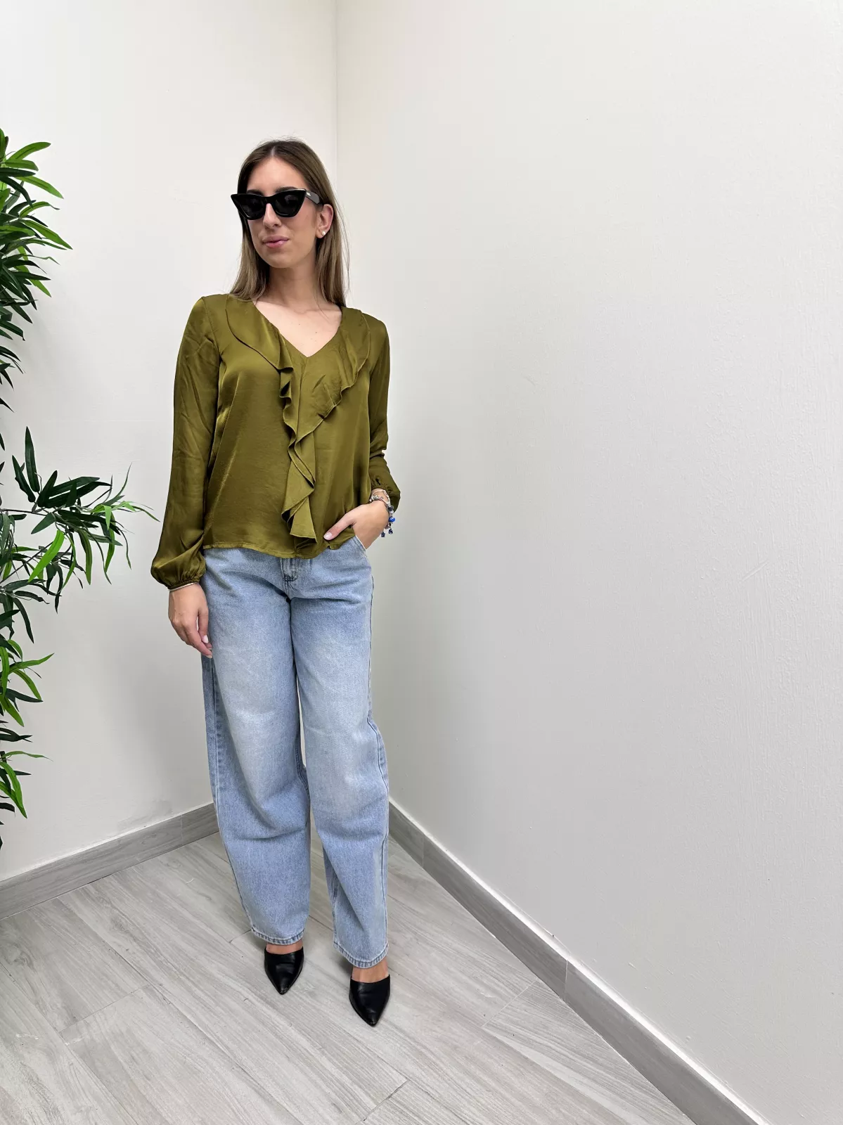 Blusa Satin con Rouche Susy Mix 1