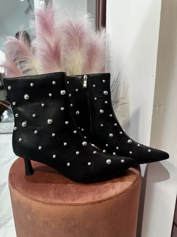 Stivaletto Con Borchie 1