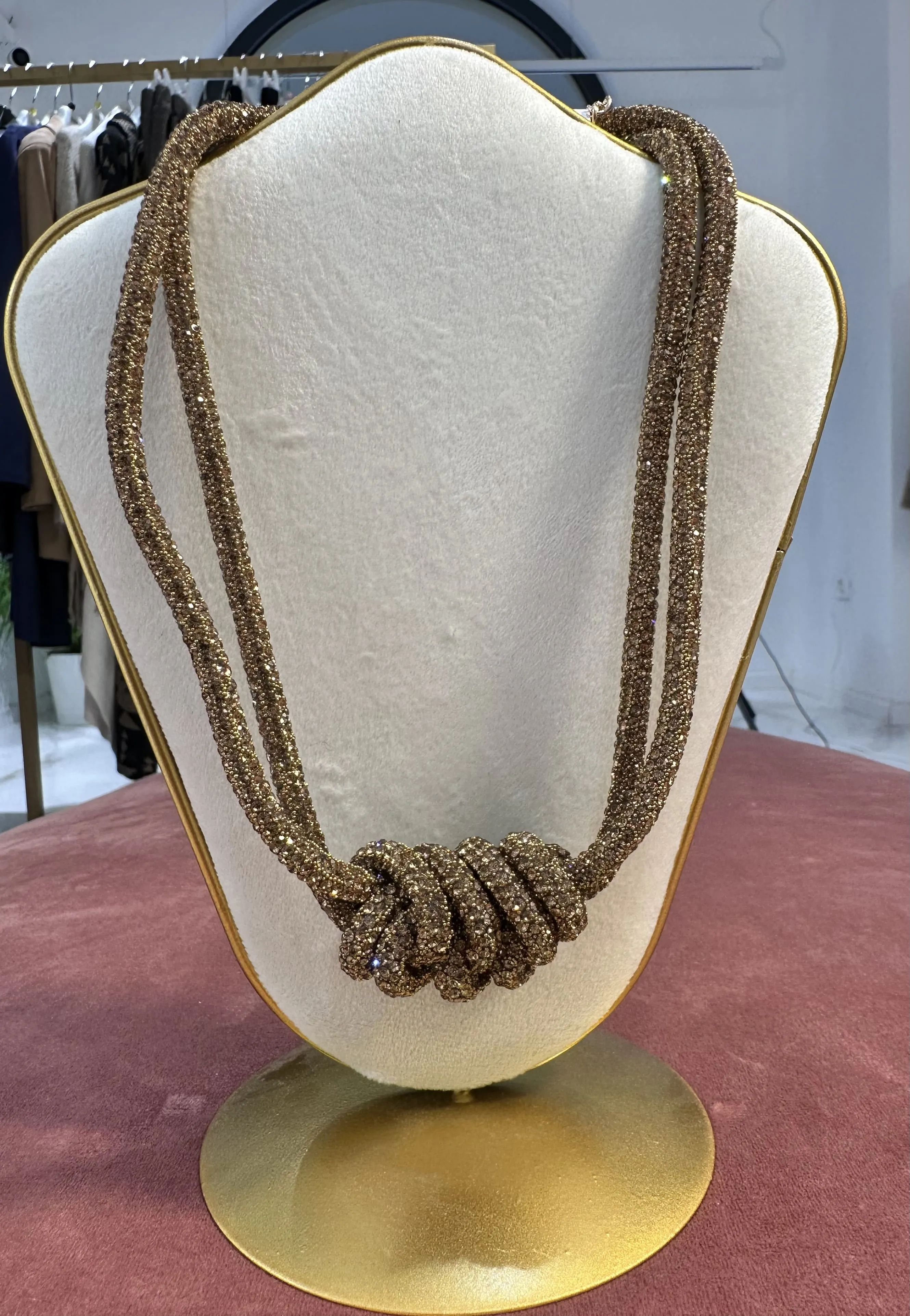 Collana Nodo a Strass 2