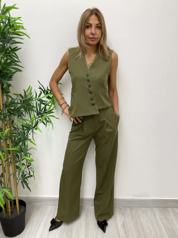 Completo verde oliva Susy Mix 1